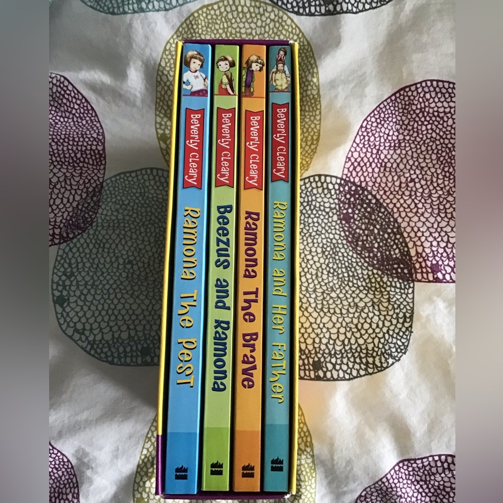Girls The Ramona Collection Volume One